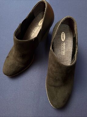 Dr Scholls Black Suede Slip-On Wedge Mules size 9.5